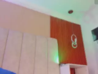 Oh-Hollyy's Live Sex Cam Show