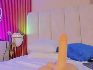 Oh-Hollyy's Live Sex Cam Show