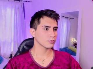 chrismaddox Live Webcam on {site_name}