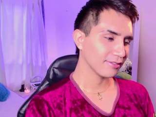 chrismaddox Live Webcam on {site_name}