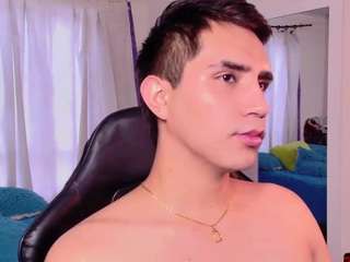  chrismaddox chat room