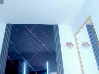evaloviaa1 webcam model