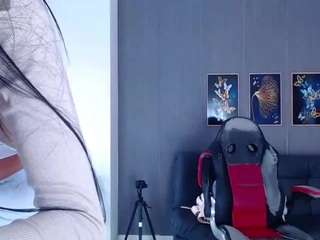  evelynnsex chat room