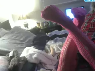 Smoothshowoff's Live Sex Cam Show