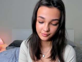 jessiewoaw Live Webcam on CamSoda