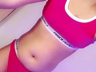 mirandaoconorx webcam model