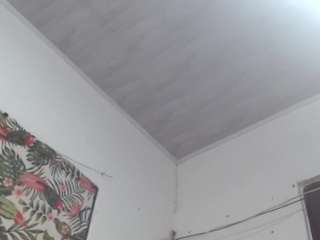 smallpamela3679 live cam profile