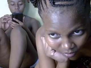 pixieposh live cam profile