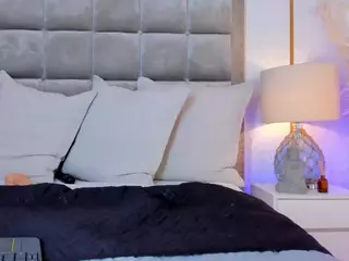 SamanthaaClay's Live Sex Cam Show