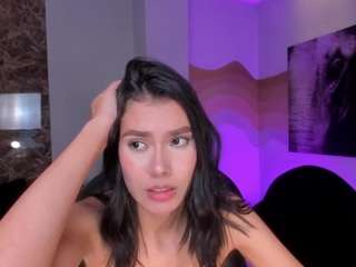 niickyreedd from CamSoda