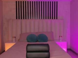 NIA live webcam show