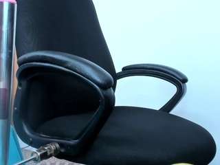 le modèle sofiijonex est en webcam porno dans un show sur le site camsoda, il possède les tags suivants: black hair,brown eyes,toys,tittyfuck,pov,no smoking,no drinking,lovense,full nudity,fuck machine,facial piercings,dildo or vibrator,cock rating,big tits,curvy,hd,squirt