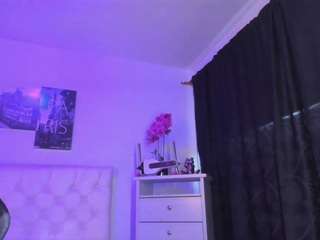  amy-kiitty chat room