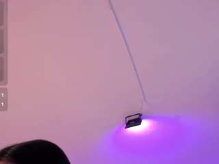 amy-kiitty Strip live webcam