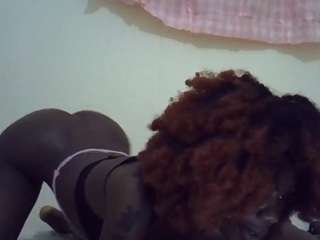 black-anayah Live Webcam on CamSoda