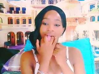 ebonycreamy69 live cam profile
