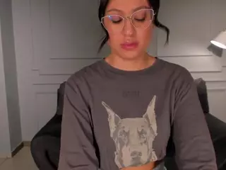IrinaPortman's Live Sex Cam Show