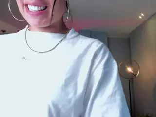 IrinaPortman's Live Sex Cam Show
