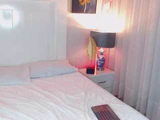 ivyy-crystal live cam profile