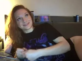LizDaSnowbunny's Live Sex Cam Show