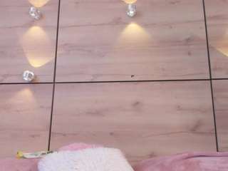 pamela-west Live Webcam on CamSoda