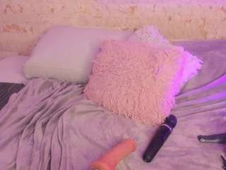 pamela-west Live Webcam on CamSoda