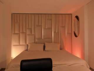 samantha-brooks live webcam show