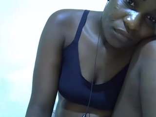 adara-lee webcam