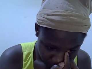 adara-lee webcam