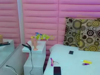 alanna-doll16's Live Sex Cam Show