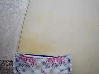 cute-sallyfountain webcam