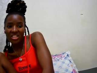 cute-sallyfountain webcam