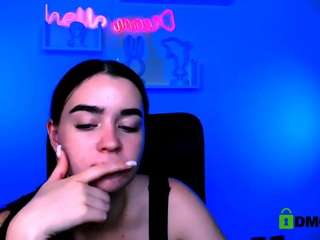 daisy-candy live webcam show