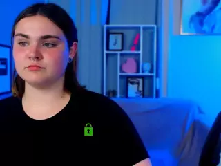 daisy-candy's Live Sex Cam Show