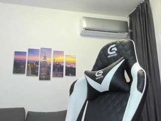 Kimi-Ivy