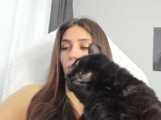 kimi-ivy Live Webcam on CamSoda