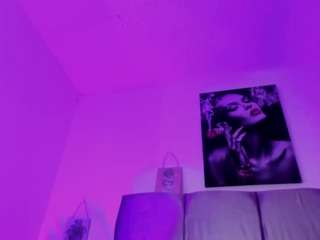 mariapaulac's CamSoda show and profile