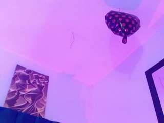 le modèle mariapaulac est en webcam porno dans un show sur le site camsoda, il possède les tags suivants: blue eyes,shaved pussy,young adult,toys,thin,teen 18,tattoos,striptease,squirter,deepthroat,skinny,sexy,sex toys,orgasm,no smoking,nature,natural,lovense,full nudity,feet