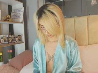 angel-bae Live Webcam on CamSoda