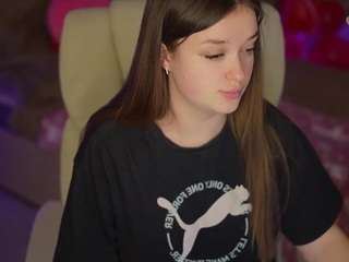 donnalust's CamSoda show and profile