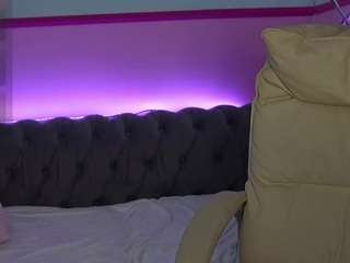 JennyyLuv live cam preview