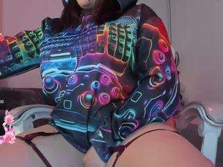 Sexy Jhiinny