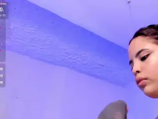 martina-monrhoee's Live Sex Cam Show