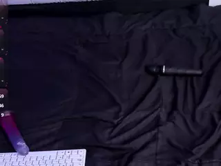 martina-monrhoee's Live Sex Cam Show