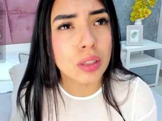 miss-connor webcam