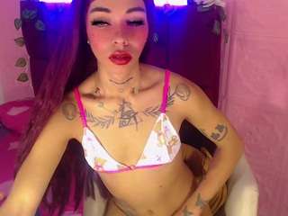 bryana-valeria Live Webcam on CamSoda