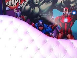 candy-hairy's CamSoda show and profile