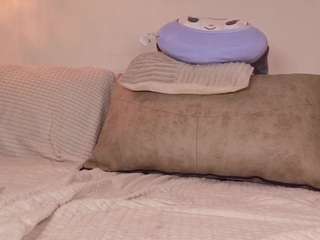 Live cam show with Yuriko-May