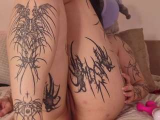 yuriko-may live webcam show