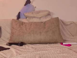yuriko-may live webcam show